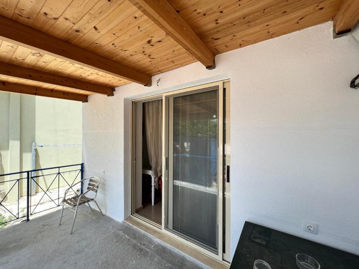 88 Apartment Himarë Exterior foto